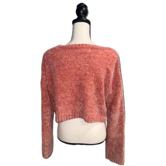 ~Forever 21 Pink Knit Crew Neck Sweater - Picture 3 of 5